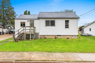 134 EAGLE STREET, Seymour, WI 54165