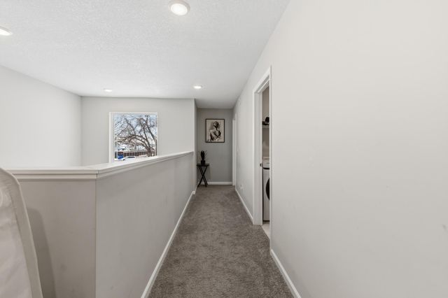 10060 Drake Street NW, Coon Rapids, MN 55433