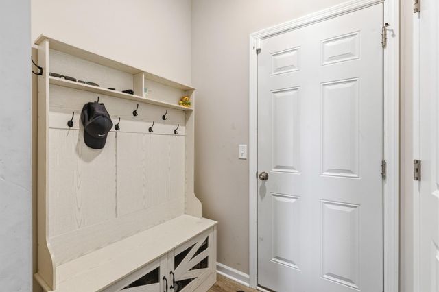 10060 Drake Street NW, Coon Rapids, MN 55433