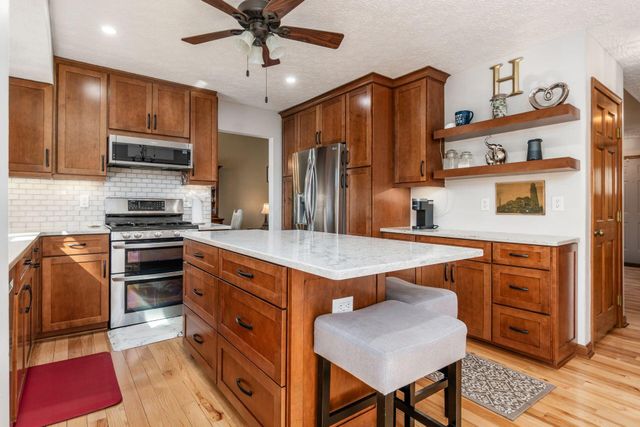 703 Suntree Drive, Westerville, OH 43081