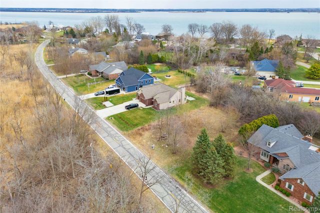 129 Meridian, Grosse Ile Township, MI 48138