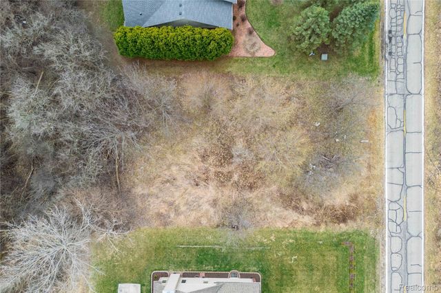 129 Meridian, Grosse Ile Township, MI 48138