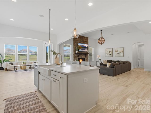 5008 Lydgate Drive, Waxhaw, NC 28173