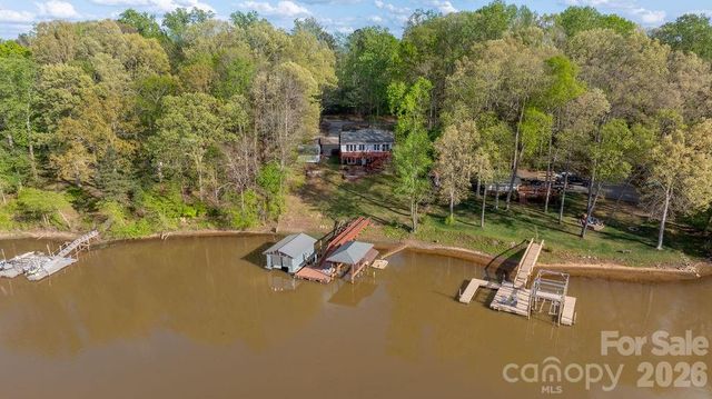 349 Lake Wylie Road, Belmont, NC 28012