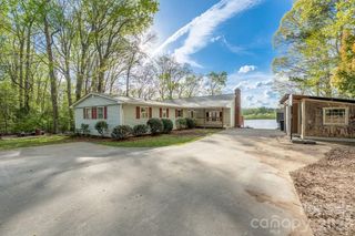 349 Lake Wylie Road, Belmont, NC 28012
