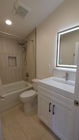 5650 San Vincente Way, North Highlands, CA 95660