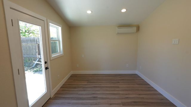 5650 San Vincente Way, North Highlands, CA 95660