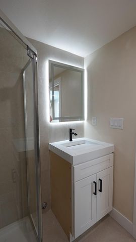 5650 San Vincente Way, North Highlands, CA 95660