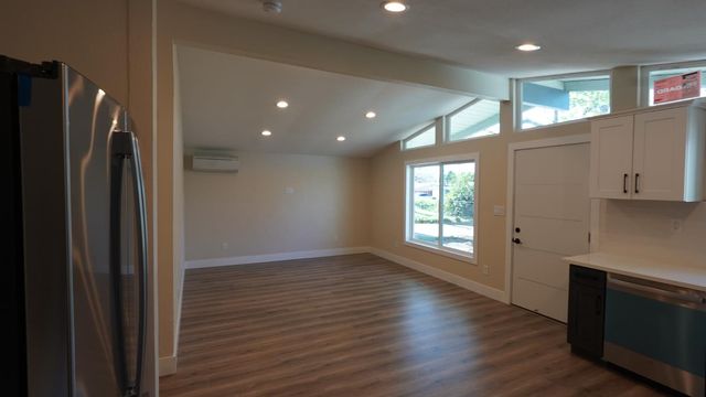 5650 San Vincente Way, North Highlands, CA 95660