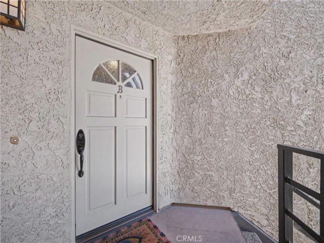 5738 Skyview Way B, Agoura Hills, CA 91301