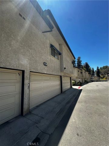 5738 Skyview Way B, Agoura Hills, CA 91301
