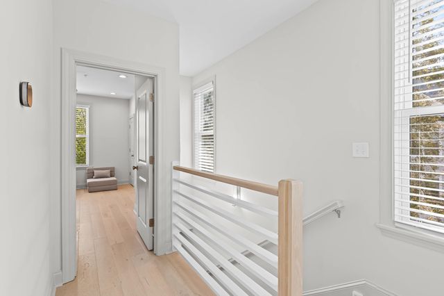 200 River Landing Drive 102e, Daniel Island, SC 29492