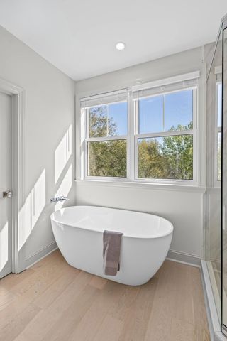 200 River Landing Drive 102e, Daniel Island, SC 29492