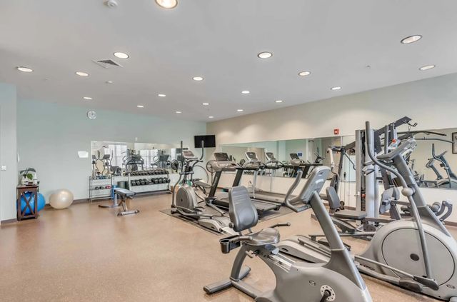 200 River Landing Drive 102e, Daniel Island, SC 29492