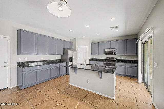 5455 W MOLLY Lane, Phoenix, AZ 85083