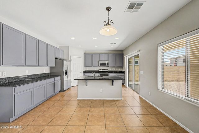 5455 W MOLLY Lane, Phoenix, AZ 85083