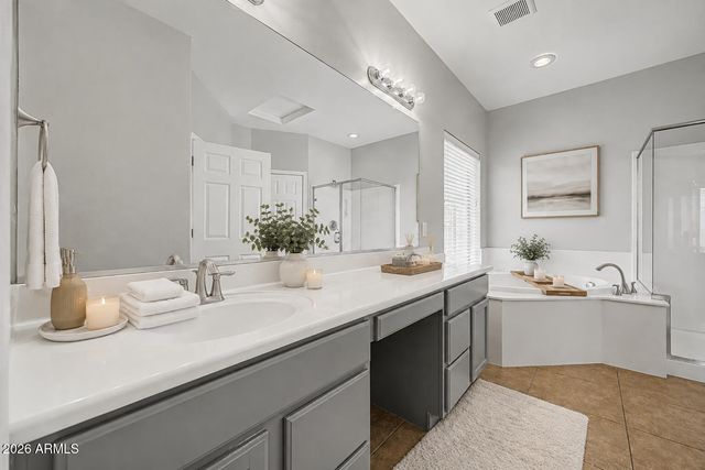 5455 W MOLLY Lane, Phoenix, AZ 85083