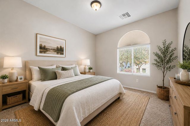 5455 W MOLLY Lane, Phoenix, AZ 85083
