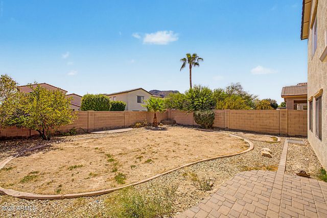 5455 W MOLLY Lane, Phoenix, AZ 85083