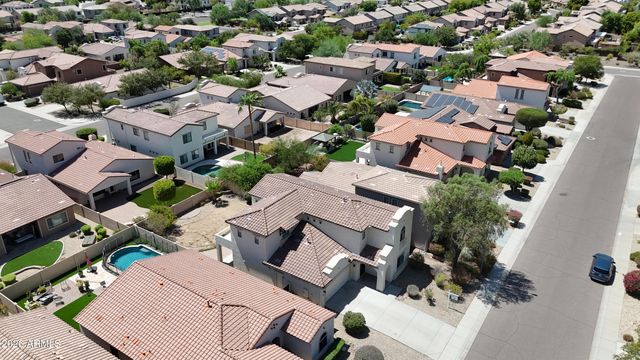 5455 W MOLLY Lane, Phoenix, AZ 85083