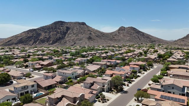5455 W MOLLY Lane, Phoenix, AZ 85083