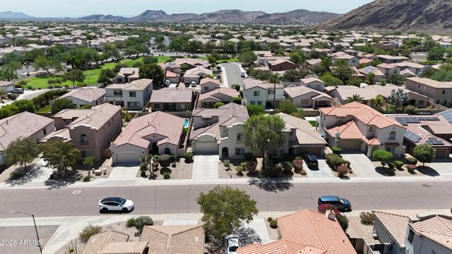 5455 W MOLLY Lane, Phoenix, AZ 85083