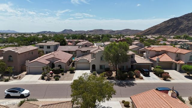 5455 W MOLLY Lane, Phoenix, AZ 85083