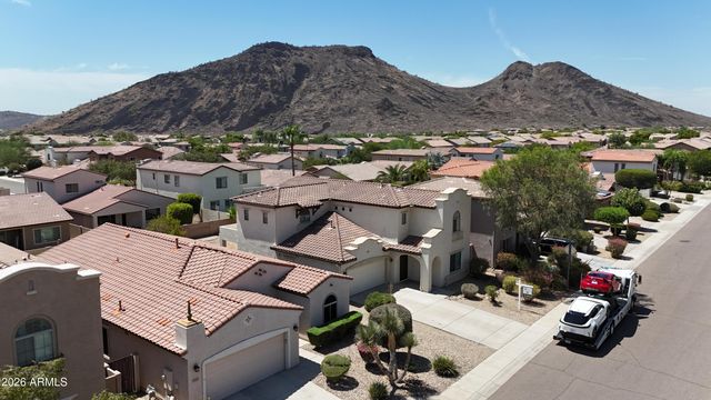 5455 W MOLLY Lane, Phoenix, AZ 85083
