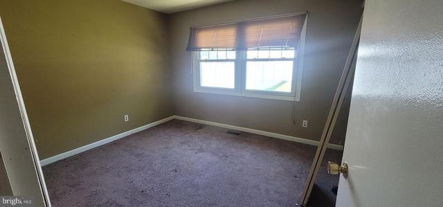 83 EASTBROOK LN, Willingboro, NJ 08046