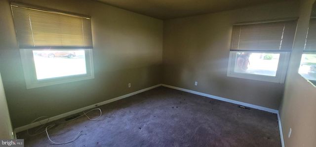 83 EASTBROOK LN, Willingboro, NJ 08046