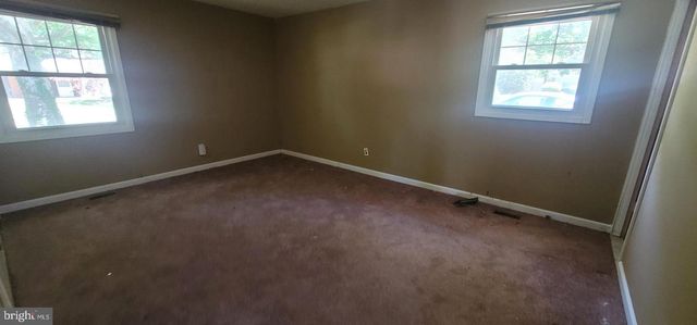 83 EASTBROOK LN, Willingboro, NJ 08046