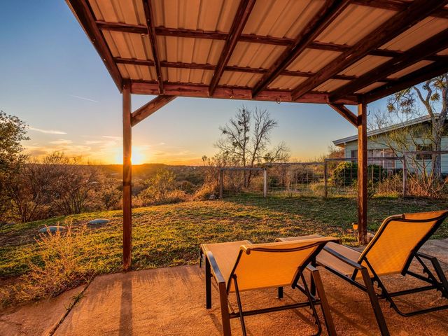 309 S Oak LN, Burnet, TX 78611