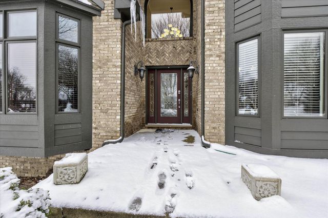 10056 Rosemarie Run, Brighton Twp, MI 48114