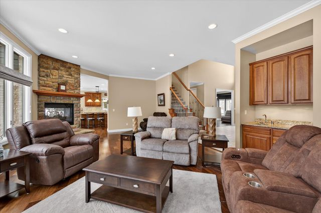 10056 Rosemarie Run, Brighton Twp, MI 48114