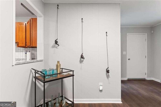 1609 Bridgeport Drive NW, Atlanta, GA 30318