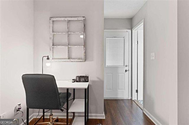 1609 Bridgeport Drive NW, Atlanta, GA 30318