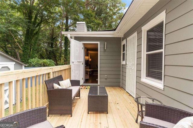 1609 Bridgeport Drive NW, Atlanta, GA 30318