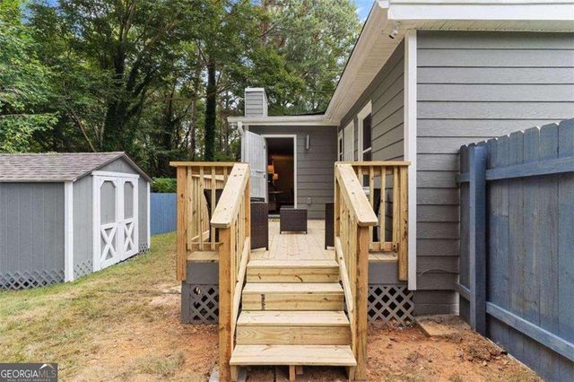 1609 Bridgeport Drive NW, Atlanta, GA 30318