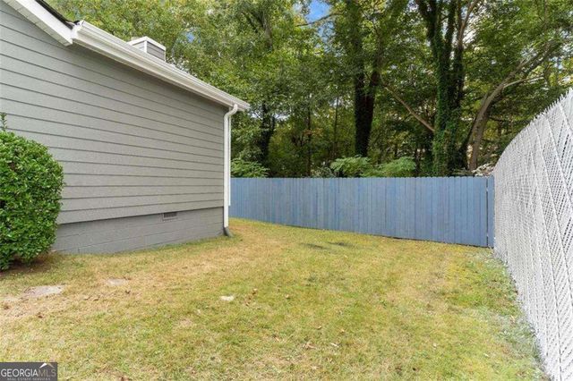 1609 Bridgeport Drive NW, Atlanta, GA 30318