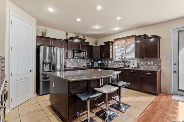 4234 Woodbridge Way, San Antonio, TX 78257