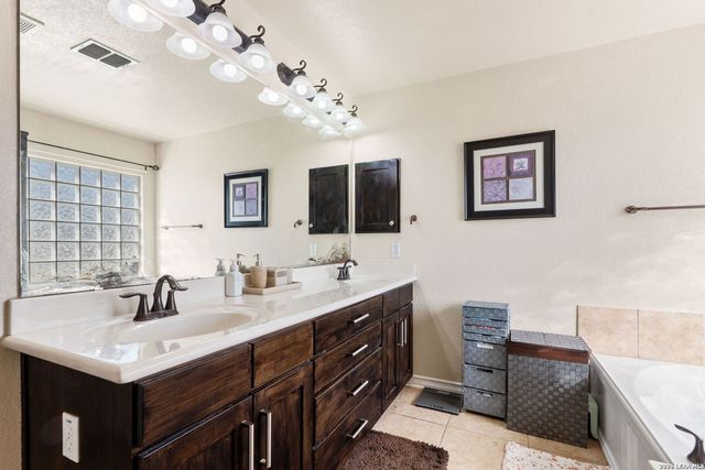 4234 Woodbridge Way, San Antonio, TX 78257