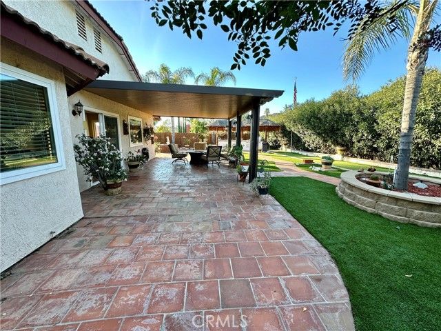 23856 Outrigger, Canyon Lake, CA 92587