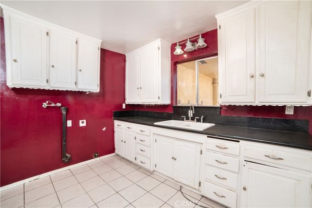 10915 Limonite, Jurupa Valley, CA 91752