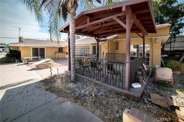 10915 Limonite, Jurupa Valley, CA 91752