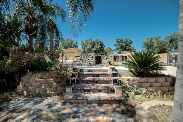 10915 Limonite, Jurupa Valley, CA 91752