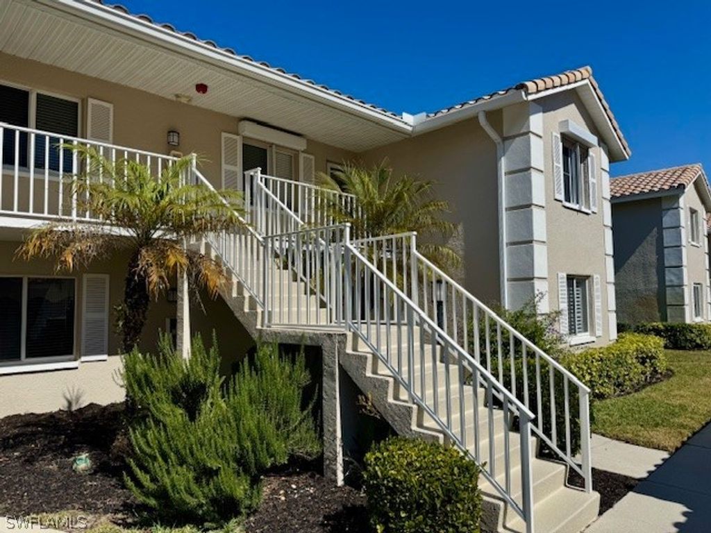 5912 Cranbrook WAY H206, Naples, FL 34112