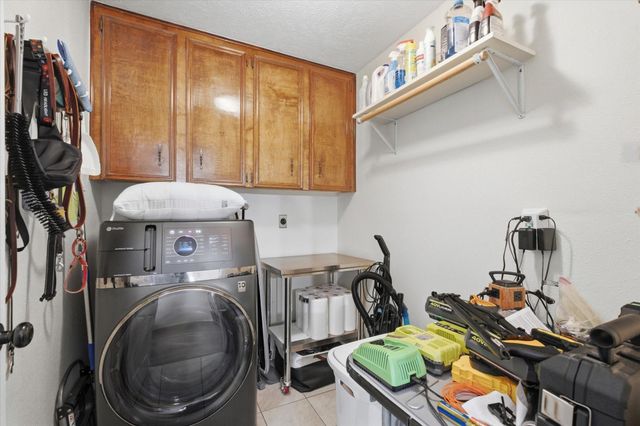 9814 Bayou Woods Drive, Baytown, TX 77521