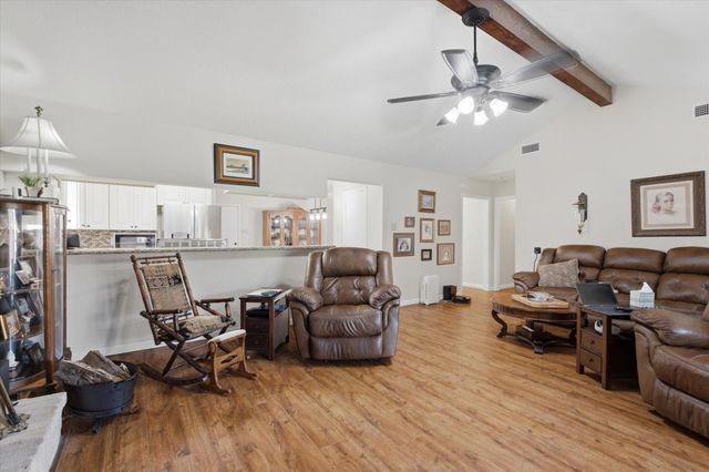 9814 Bayou Woods Drive, Baytown, TX 77521