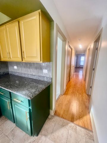 1039 W 103rd Street, Chicago, IL 60643