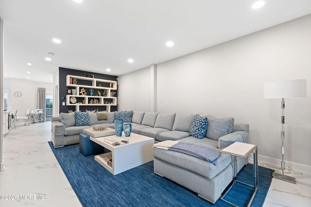 17 Riviera Drive, Long Branch, NJ 07740